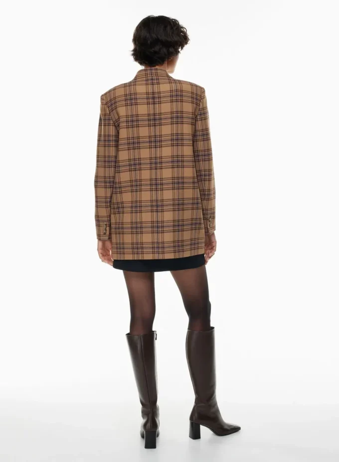 Blazer Cherrelle