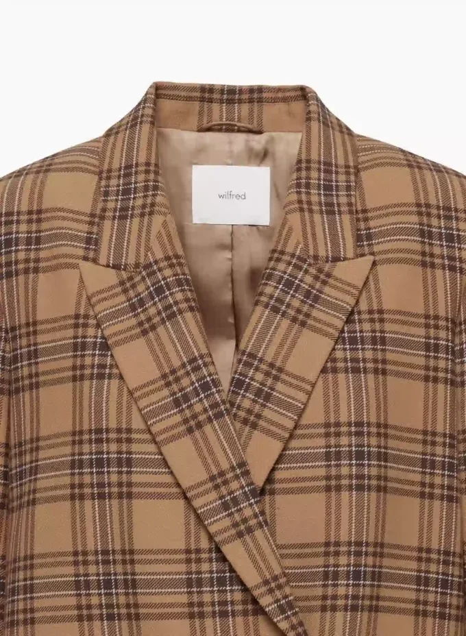 Blazer Cherrelle