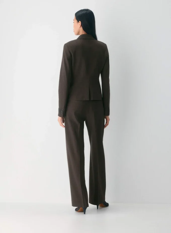 Blazer Etiquette – Twill