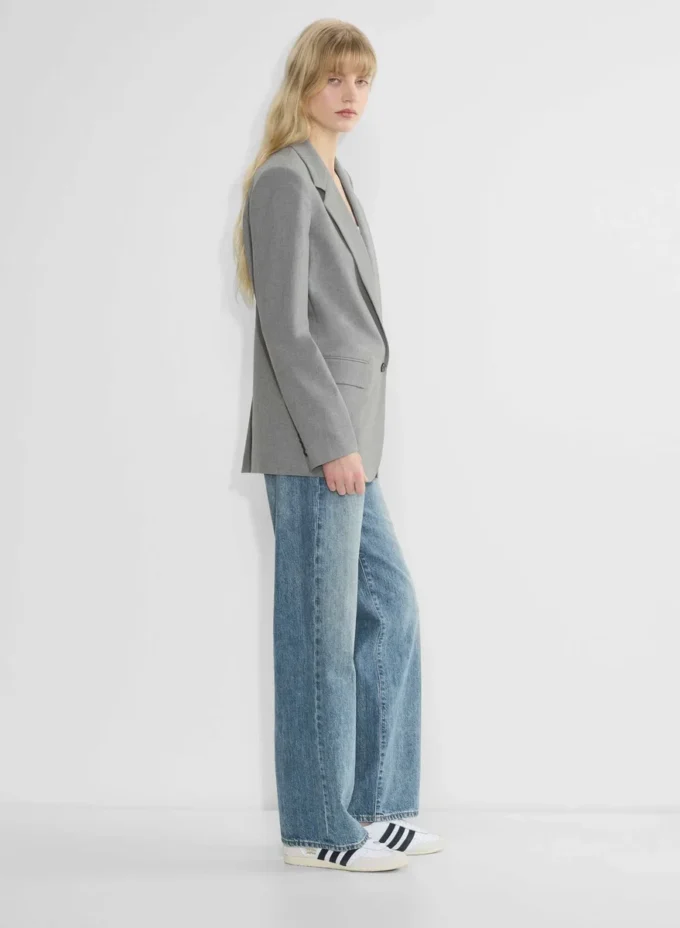 Blazer nouvelle génération – (Re)ssential Light