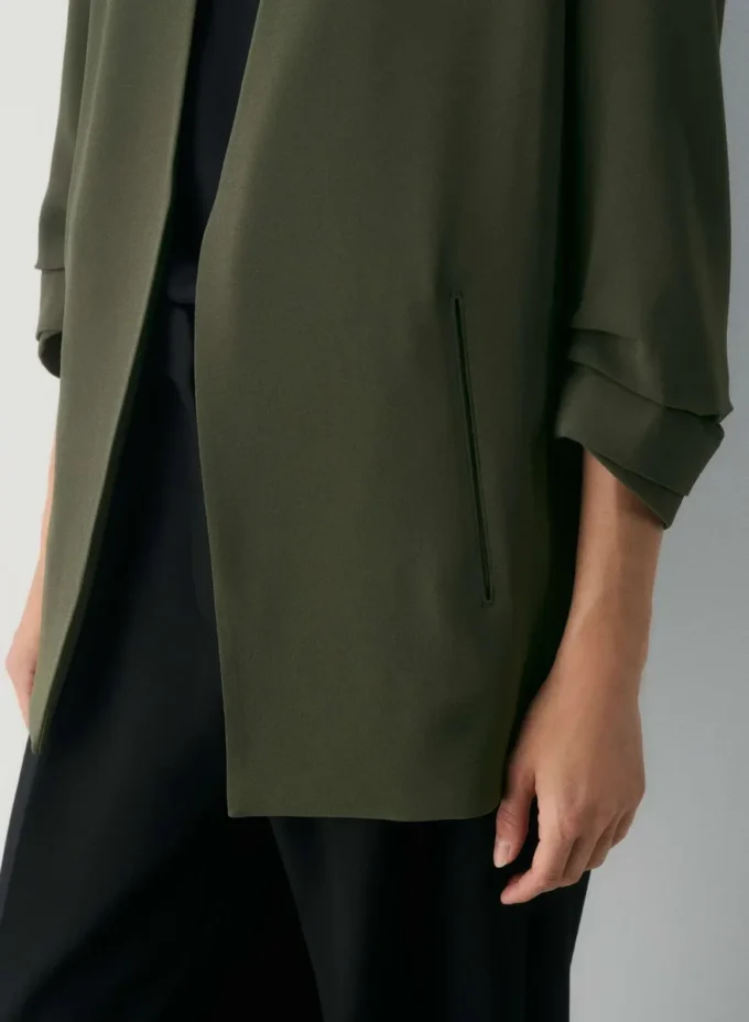 Blazer Power – Mirror Crepe™