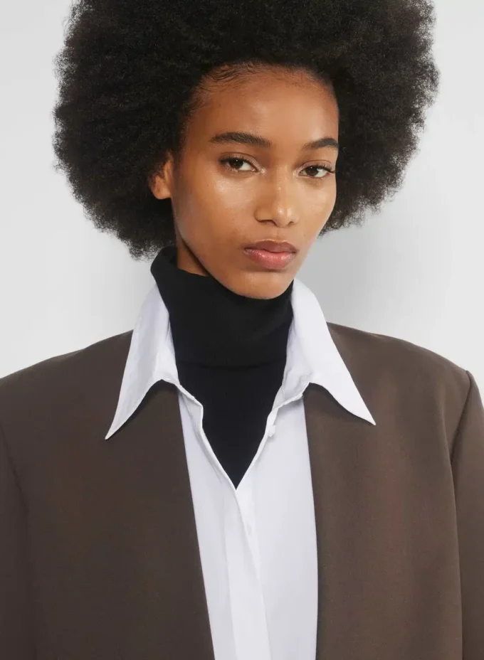 Blazer puissant – (Re)ssentiel
