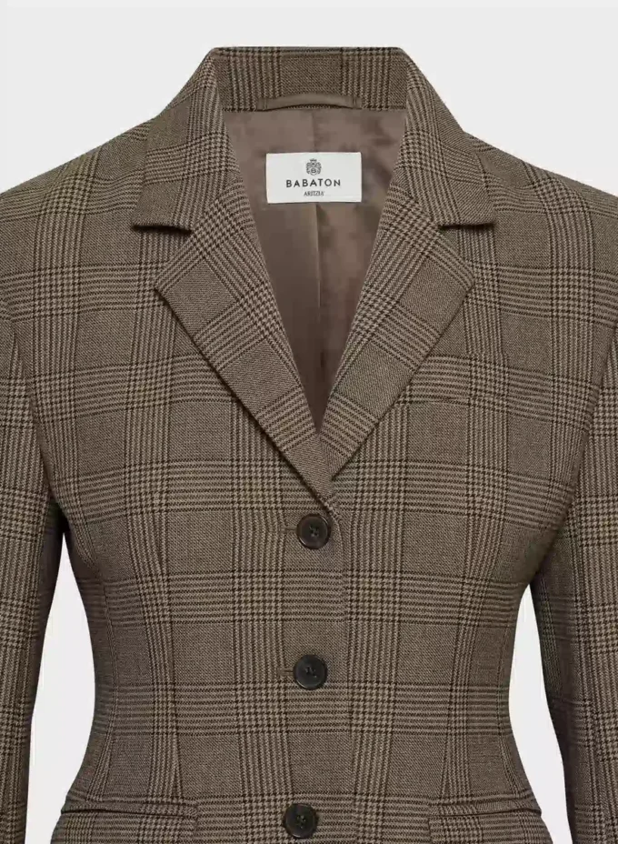 Blazer remarquable – (Re)ssential