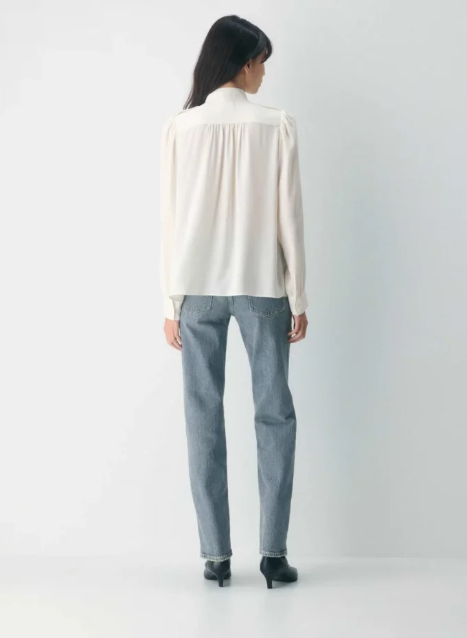 Blouse Overture