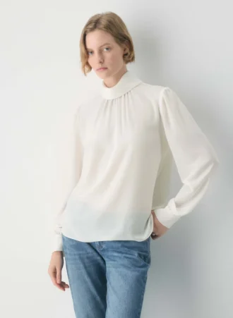 Blouse Piano