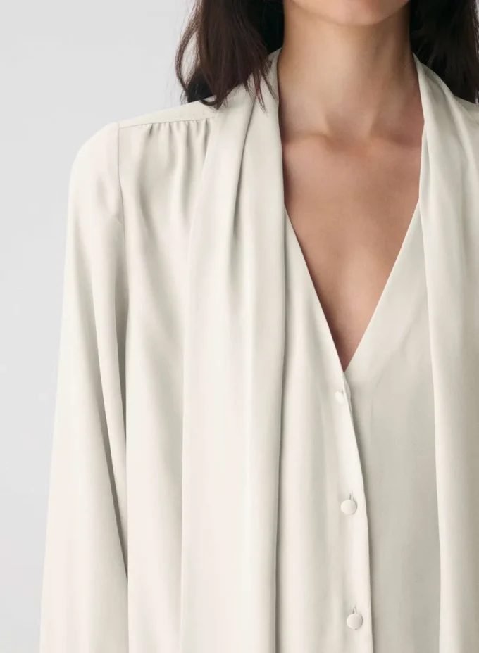 Blouse Ritual