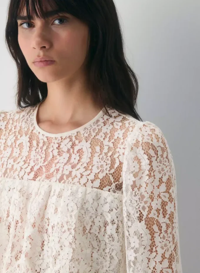 Blouse Vignette