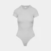 Body à col rond en coton côtelé extensible