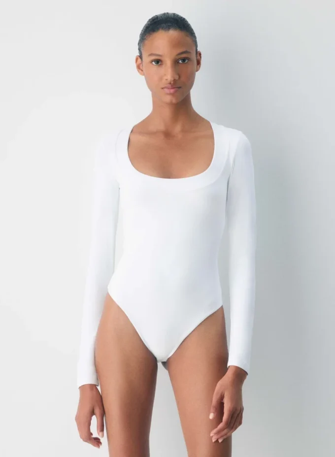 Body Original Contour Stage