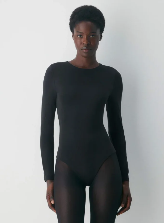 Body Original Contour Turn