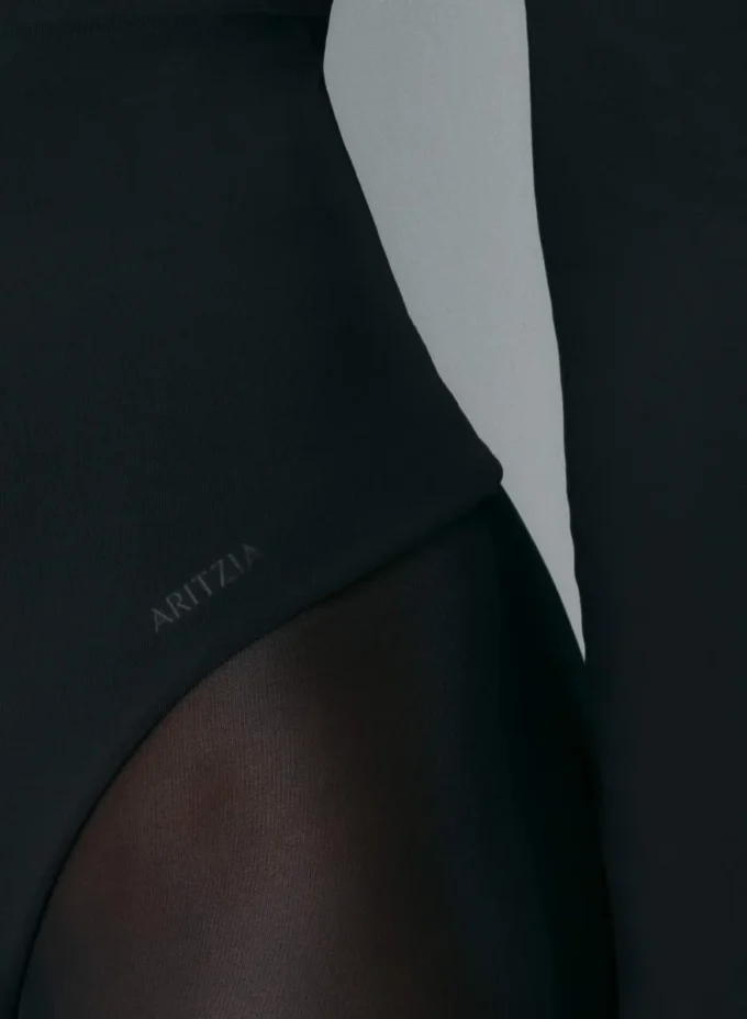 Body Original Contour Turn