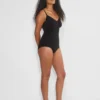 Body sans coutures ShapeEnhance™ couvrant entièrement les fesses
