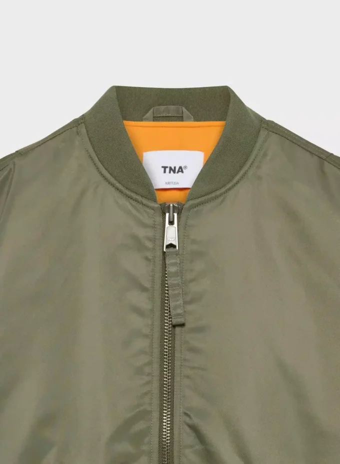 Bomber Brea