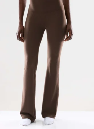 BUTTER Cheeky Hi-Rise Flare 32&Prime; Legging