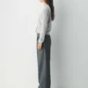 Cardigan à col en V en cachemire Bare d&rsquo;Aritzia