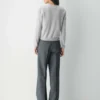Cardigan à col en V en cachemire Bare d&rsquo;Aritzia
