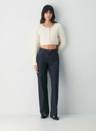 Cardigan Teacup