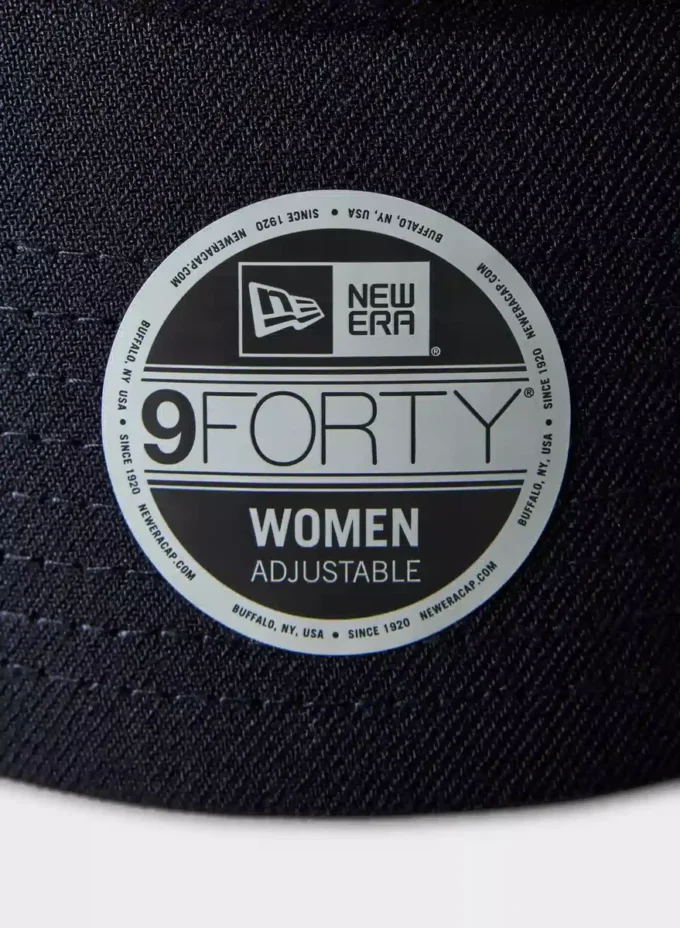Casquette New Era X Aritzia 9forty A-frame