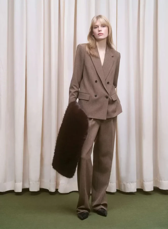 Blazer Vermeer – (Re)ssential