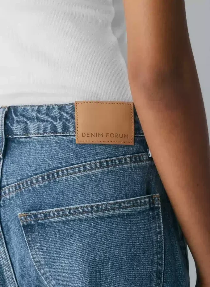 Denim Forum Jean boyfriend baggy taille basse des années 90