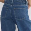 Denim Forum Kai Jean ample à taille mi-haute et coupe droite
