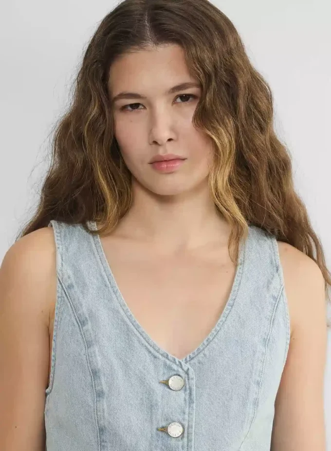 Denim Forum Le gilet en denim Mia des années 90