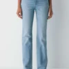 Denim Forum Le jean slim bootcut taille haute Nina des années 90