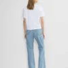 Denim Forum Le jean taille haute à coupe ajustée des années 90