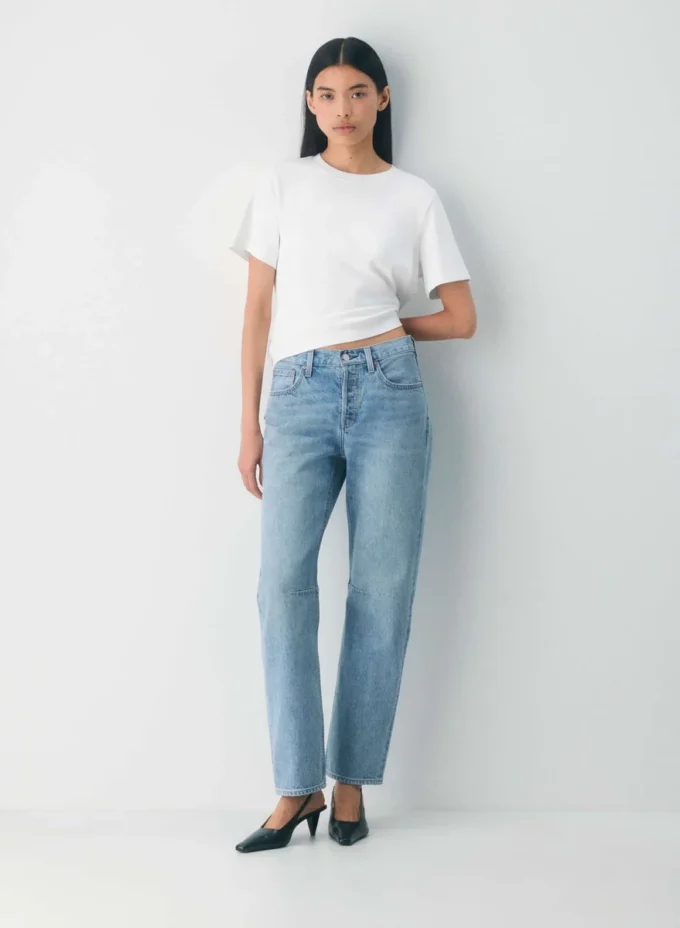 Denim Forum Le jean taille mi-haute à coupe fuselée des années 90