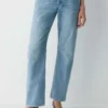 Denim Forum Le jean taille mi-haute à coupe fuselée des années 90