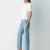 Denim Forum Le jean taille mi-haute à coupe fuselée des années 90