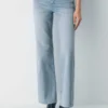 Denim Forum Les années 90 Snatched Jean taille haute à coupe large