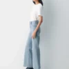 Denim Forum Les années 90 Snatched Jean taille haute à coupe large