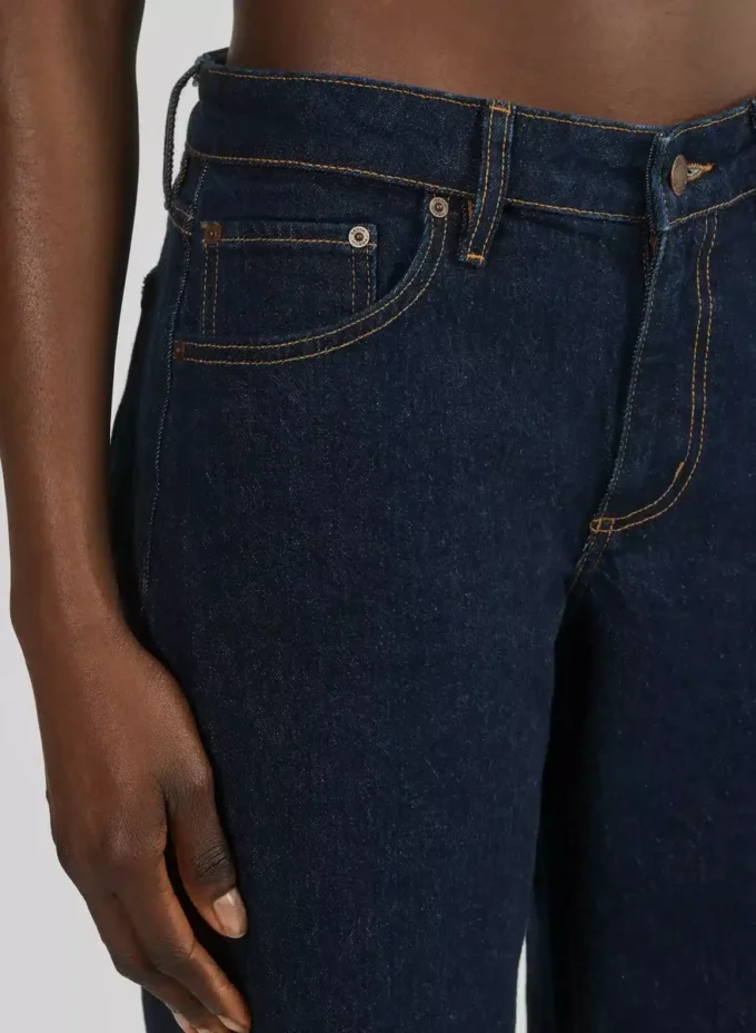 Denim Forum Salma Jean baggy taille ultra basse et coupe ajustée