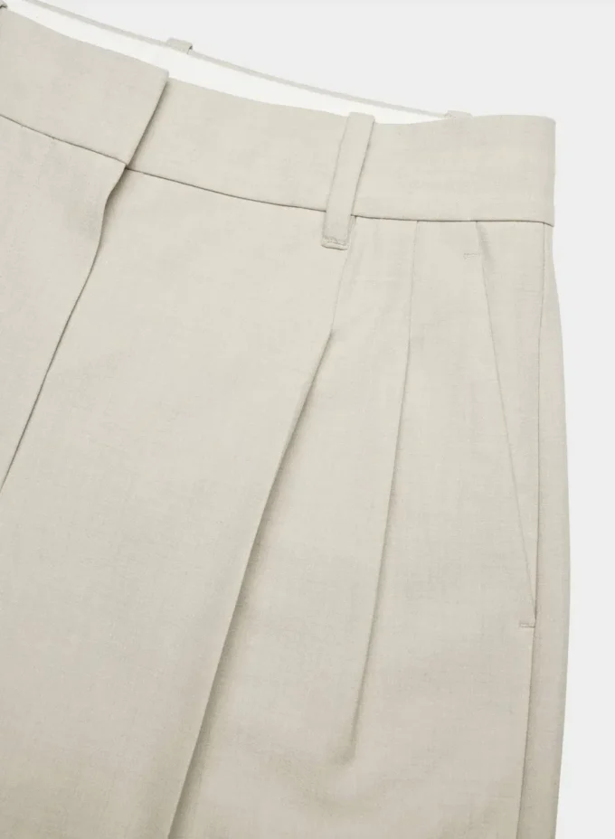 Effortless Short™ Mi-cuisse – (Re)ssential Light