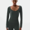 Essentiel BUTTER T-shirt à col en V et manches longues