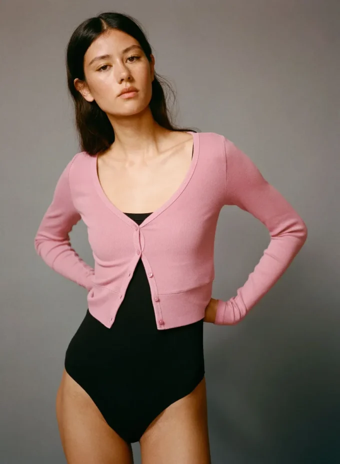HomeStretch™ Rib V-Neck Waist Button-Up