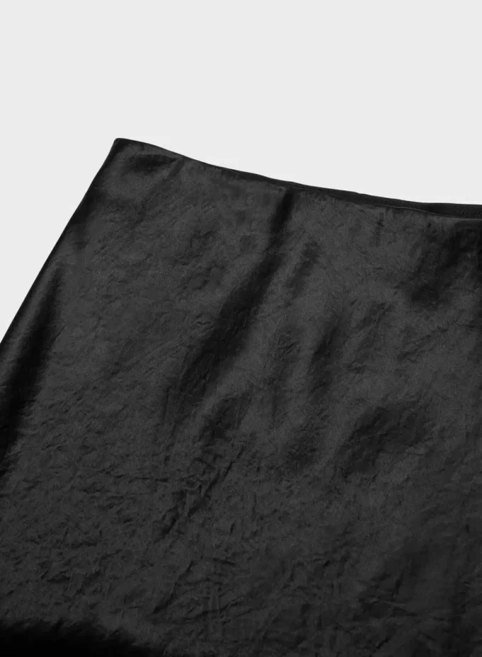 Jupe midi en satin