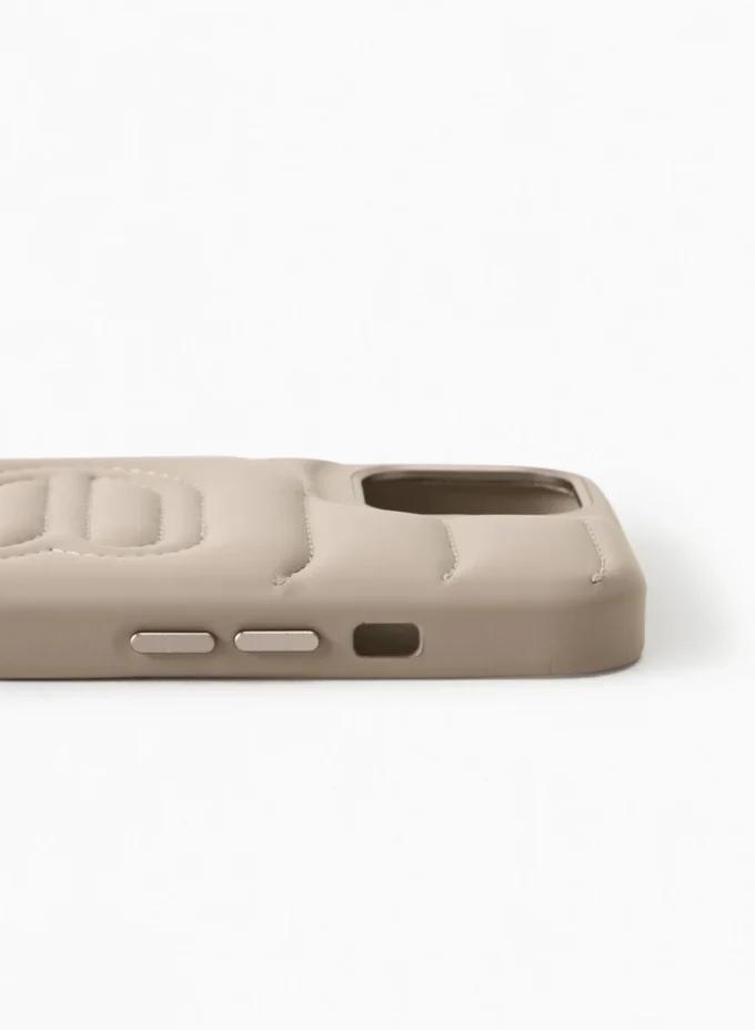 LA SUPER PUFF™ Coque pour iPhone 13