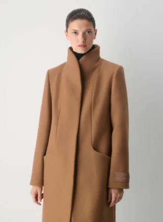 Le manteau Cocoon – Laine et cachemire de luxe