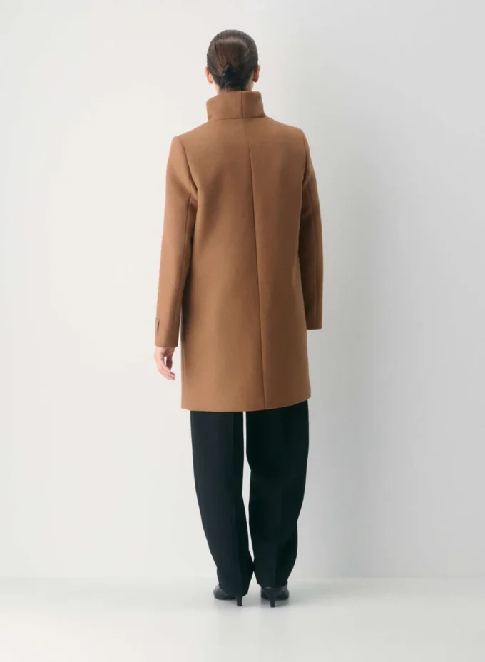 Le manteau Cocoon – Laine et cachemire de luxe