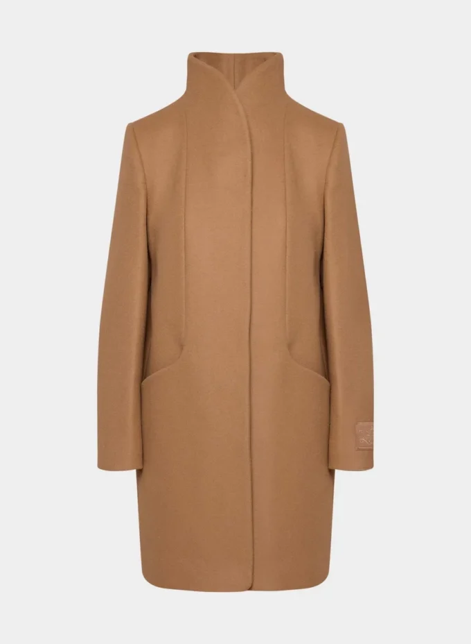 Le manteau Cocoon – Laine et cachemire de luxe