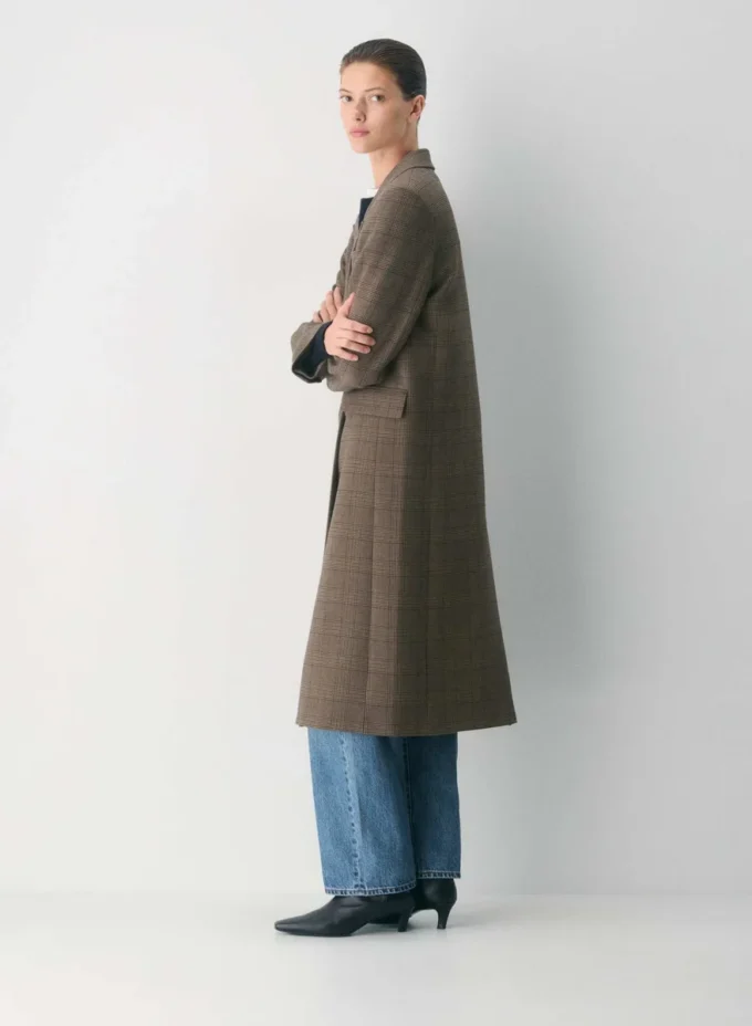 Le manteau Constant™ – (Re)ssential