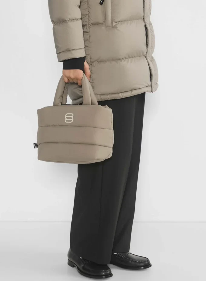 Le mini sac fourre-tout Super Puff™ – cliMATTE™
