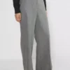 Le pantalon Limitless™ – (Re)fined