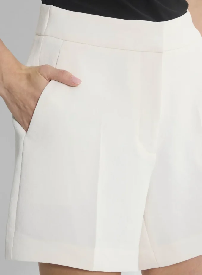 Le short Limitless™ mi-cuisse – Crepette™