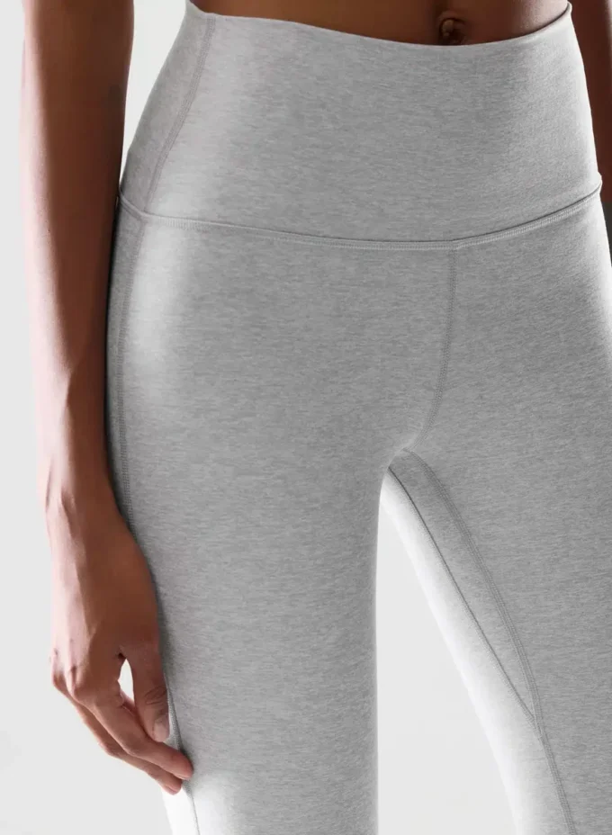 Legging SoftWhip™ Cheeky Hi-Rise Flare 32&Prime;