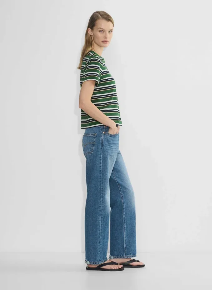 Levi&rsquo;s 501 &rsquo;90s Lightweight Jean