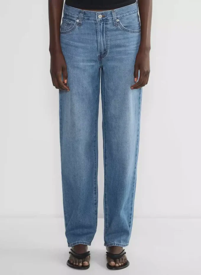 Levi&rsquo;s Baggy Dad Jean