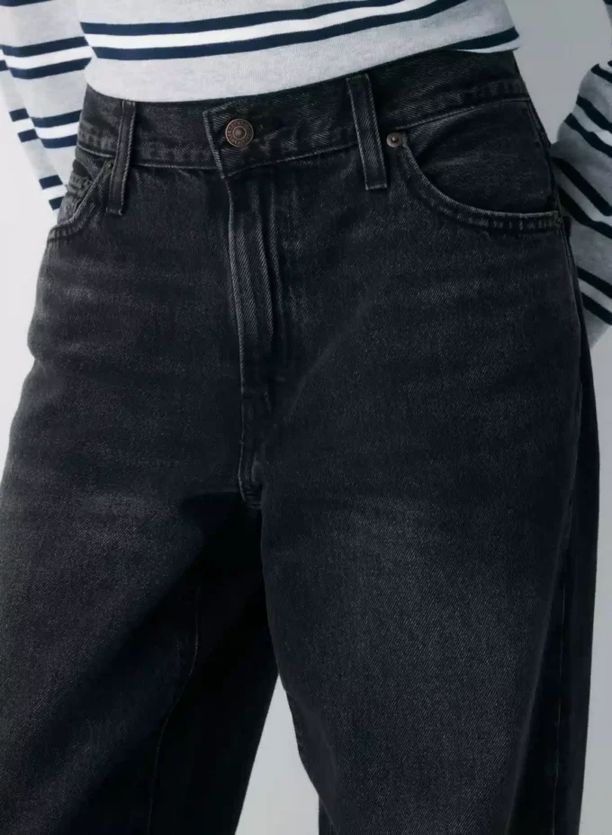 Levi&rsquo;s Baggy Dad Jean